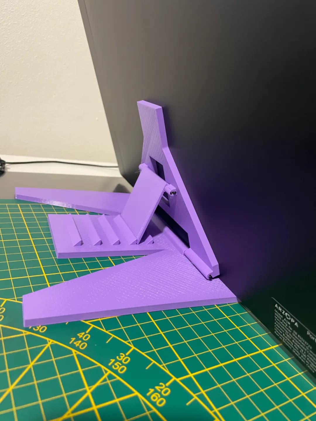Portable monitor stand