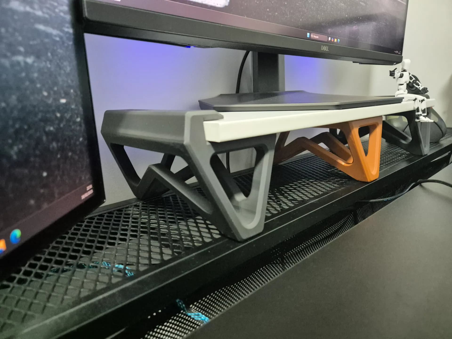 Minimalist Monitor Riser for a Modern Desk Setup