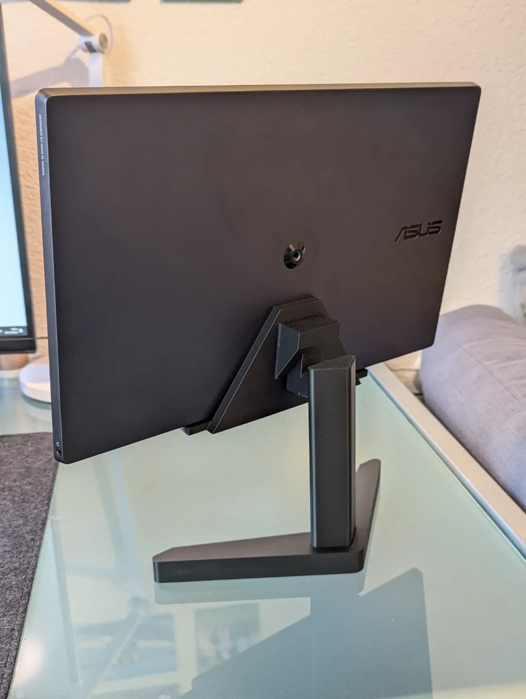 Portable Monitor or Tablet / iPad Stand