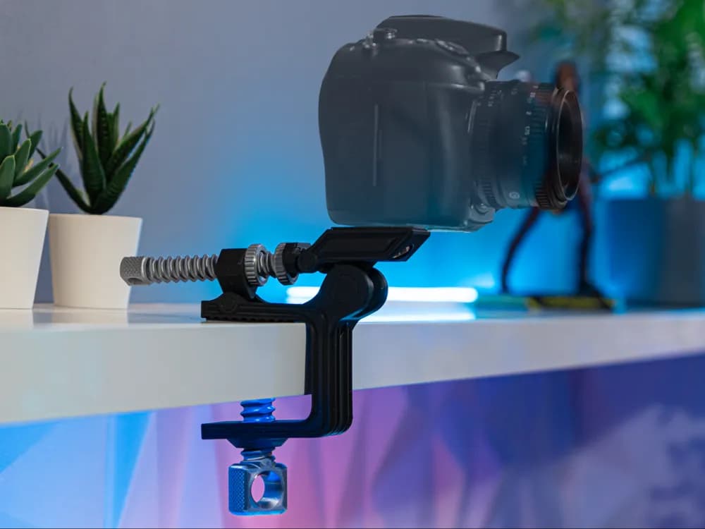 Desk Vertical Camera Mount