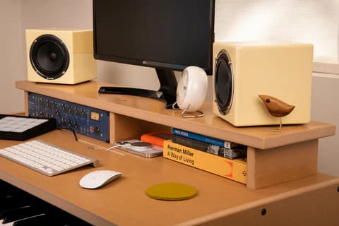 The Hub 61-Key Studio Desk