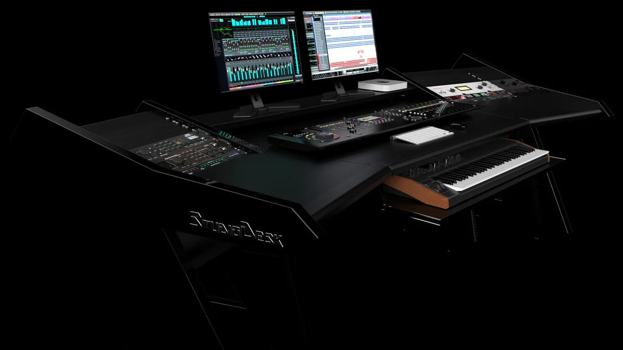 PRO LINE S Desk all Black with Pull out Bundle