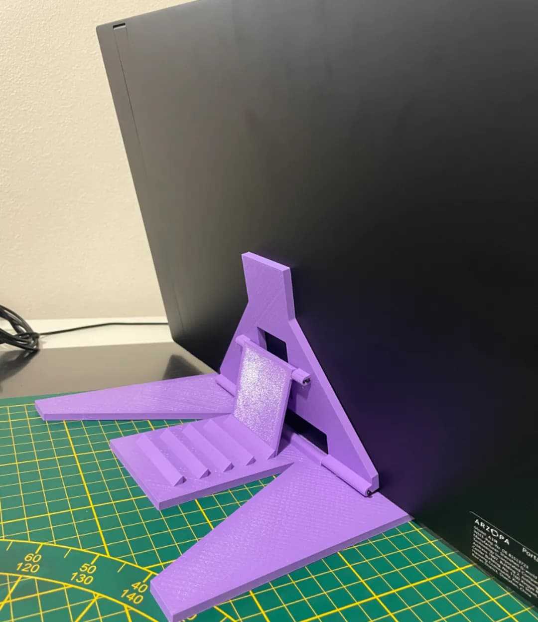 Portable monitor stand