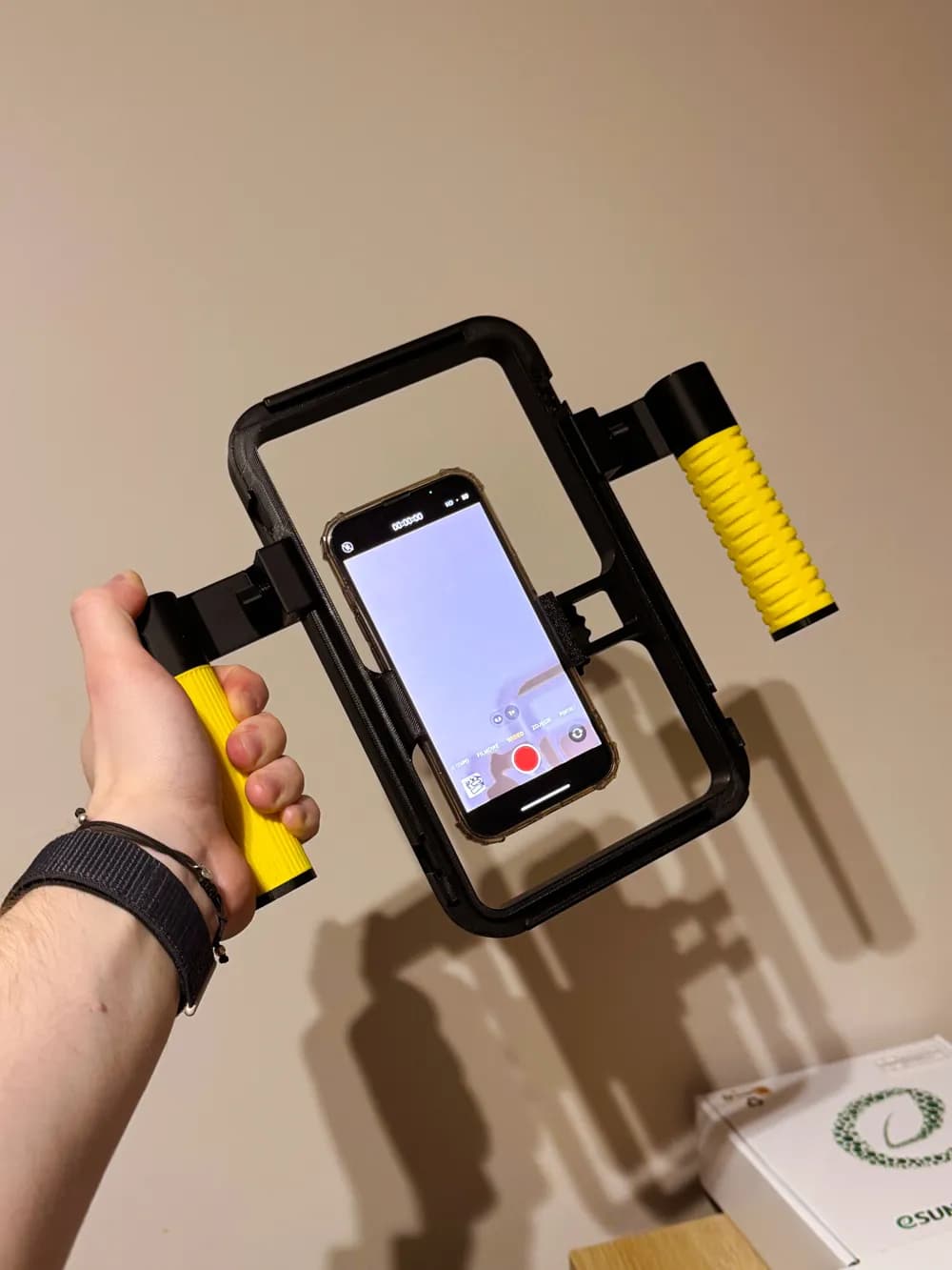 phone cage for video recording