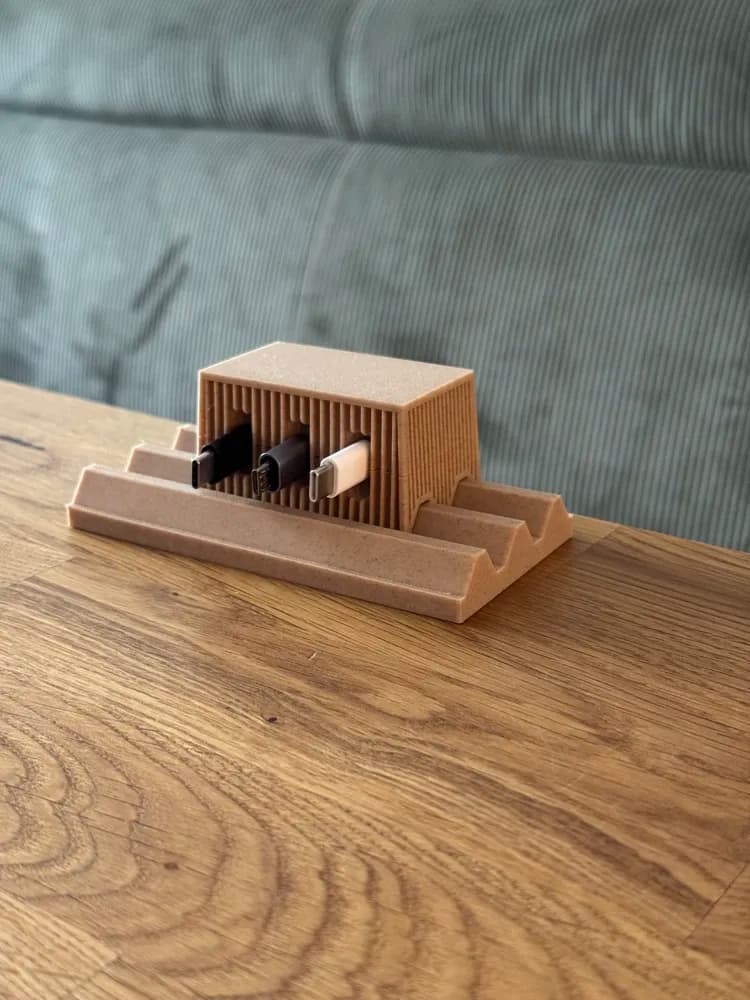 MOKU Cable Docks