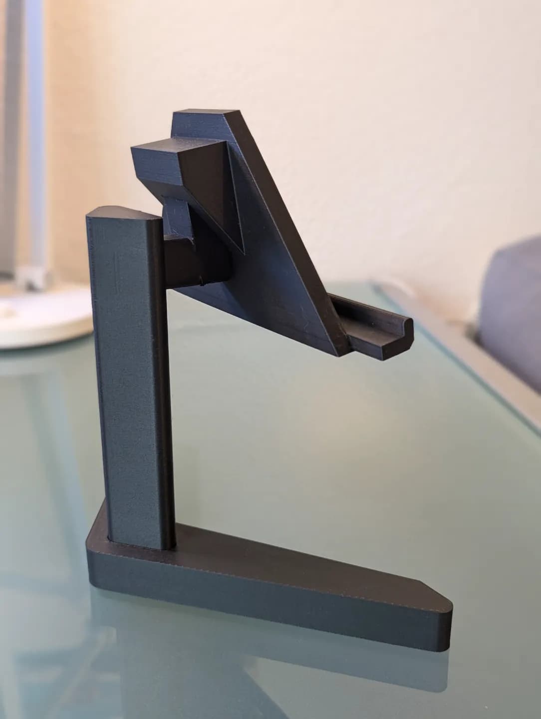 Portable Monitor or Tablet / iPad Stand