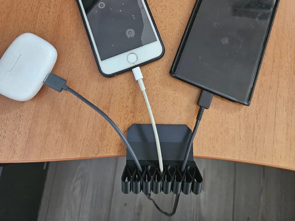 Auto-Supported Modular Desk Edge Cable Organizer