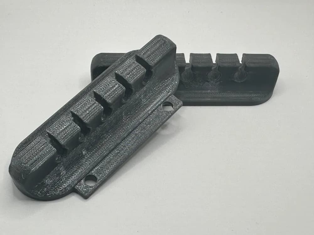 Desktop / Table Cable Organizer