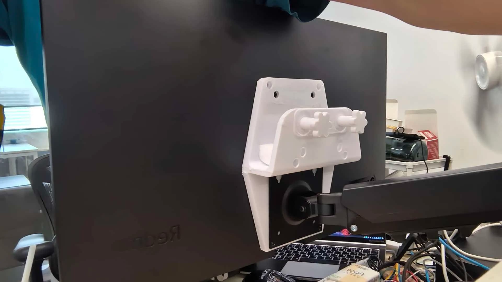 Monitor Back Stand